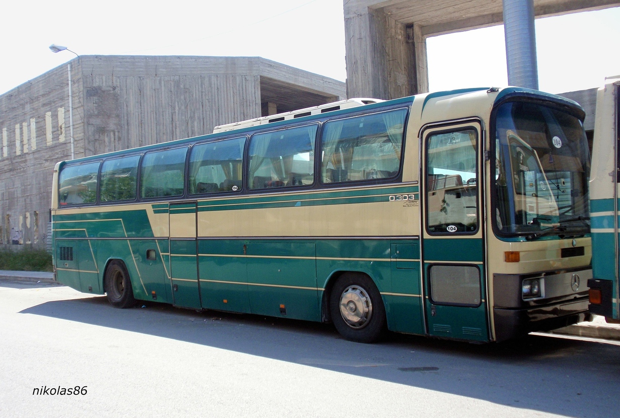 Mercedes Benz o303