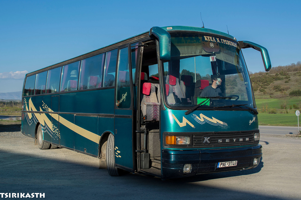 Setra s215 салон